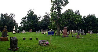 Purmort Cemetery